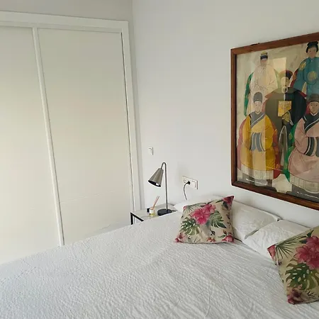 Neo, Private Heated Pool, Small Gym