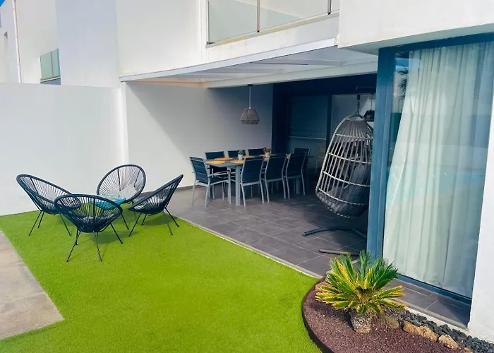 Villa Neo - Private Pool - 8 Minutes Corralejo, Mini Gym!! *