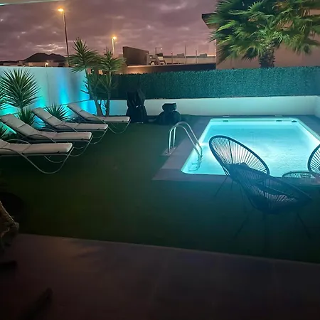 Neo - Private Pool - 8 Minutes Corralejo, Mini Gym!! *